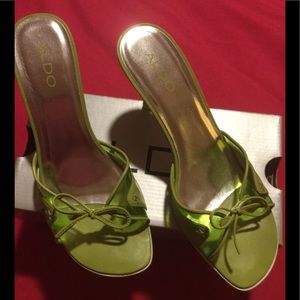 👠 ALDO LIME GREEN SHOES 👠